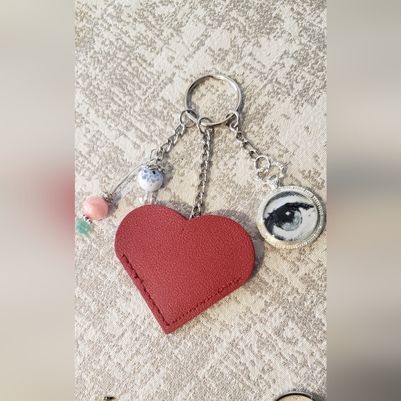 LUXURY MYSTICAL BAG CHARM VICTORIAN COACH BIRKIN ACCESSORY RED HEART POUCH ART - Picture 5 of 6